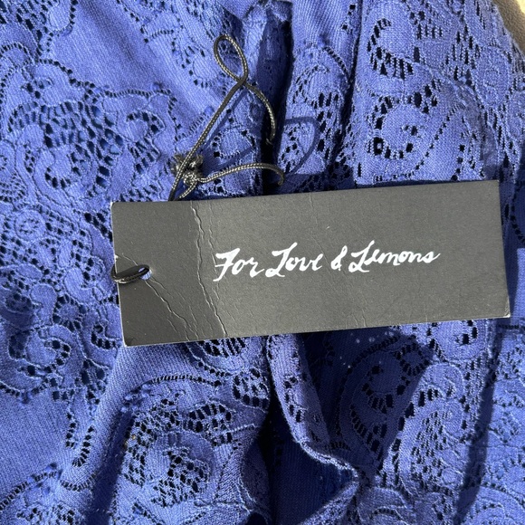 🍋NWT For Love & Lemons Long Sleeve Lace Crop and Skirt Navy 2 Piece Ser L - Picture 4 of 11